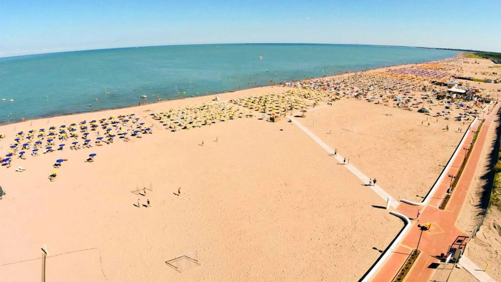 Relax By The Pool Comfy Flat In Rosolina Mare 0*,  Italia